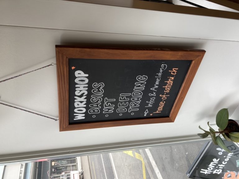 House of Satoshi 5 BAE9EF80 2C74 49B8 A2F3 82534BBFDAE6 768x575