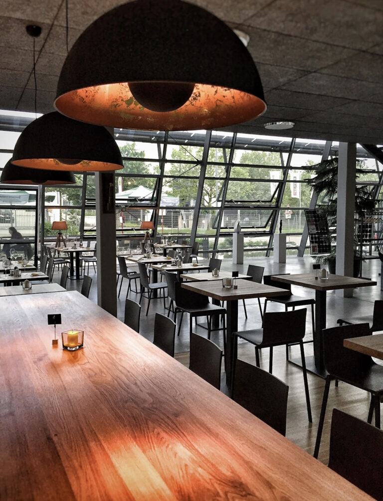 FEINHAID Freiburg 5 0B3480EE A03C 4F59 AD59 DC0E5F037285 768x1004