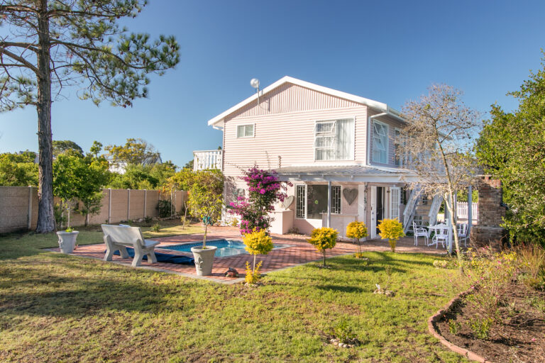 2 Person Guesthouse 7 1a IMG 7539 Edit Kopie 768x512