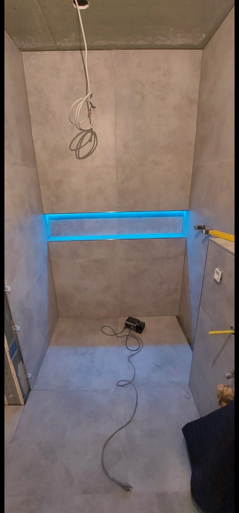 Fliesenfachbetrieb Berten 10 55726438 C003 4B6F B9AE CA007F0CA90B 768x1644