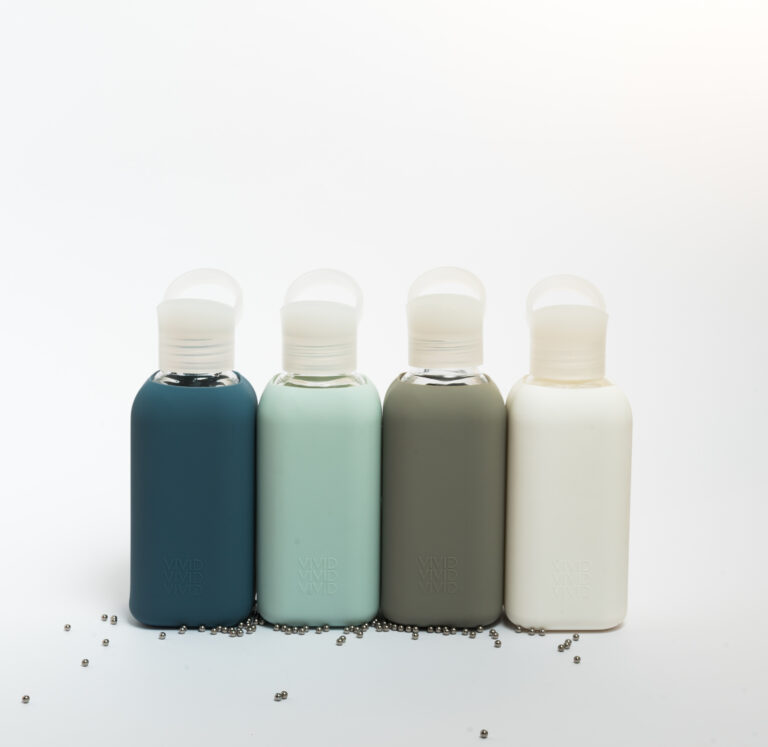 Wir kreieren hübsche, nachhaltige und praktische Produkte, die Deinen Alltag verbessern. 15 BEVIVID FINALS WHITE 79 768x747