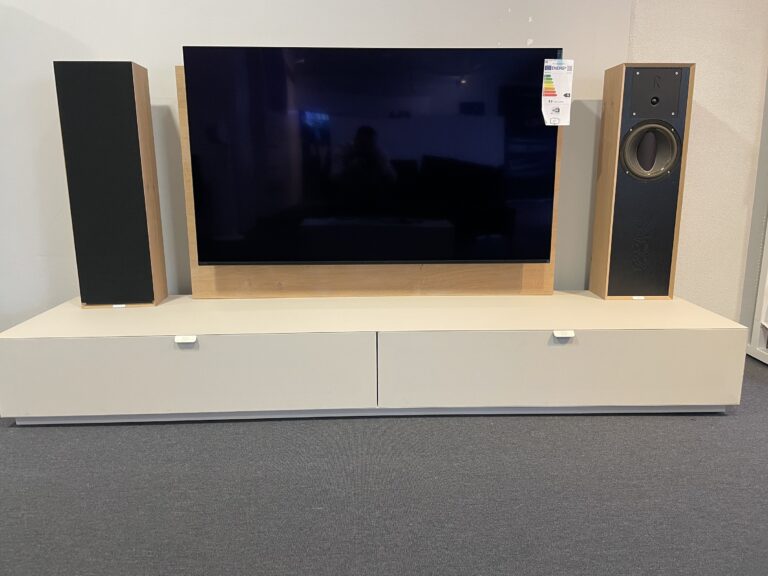 Bolliger AG Radio & Television 9 IMG 8450 v2 768x576