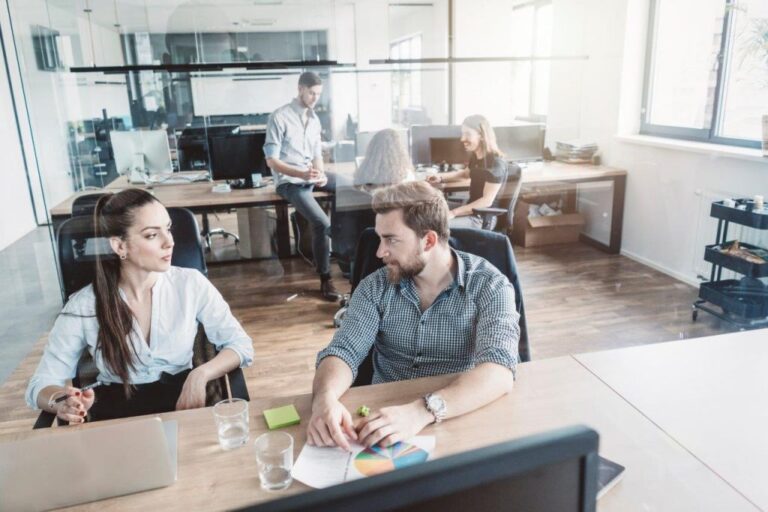 komenci GmbH 6 iStock 988728058 1024x682 1 768x512