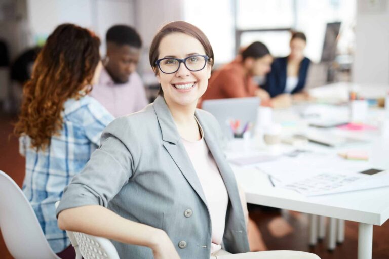 Profi Fachübersetzungen 6 uebersetzer fachuebersetzungen leistungen beglaubigung express 2048x1365 1 768x512