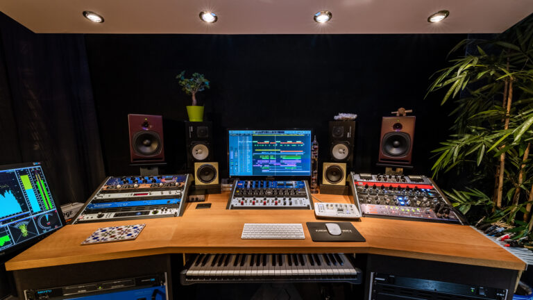 Mixing & Mastering, Audio-Produktion und Ausbildung 6 FA2 4600 final Web 768x432